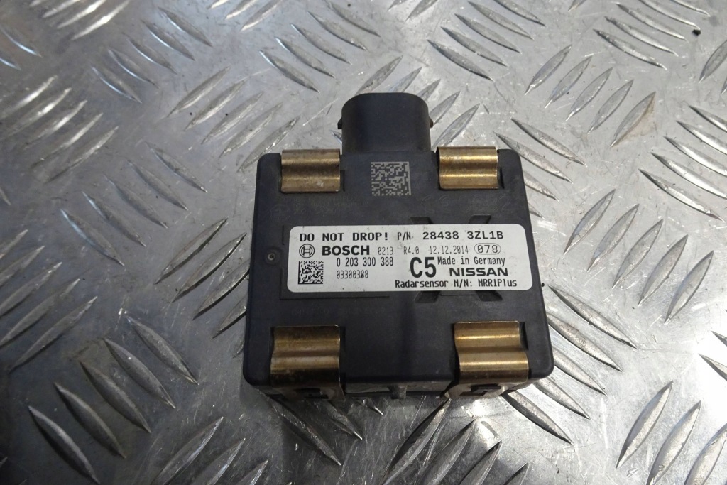 фото №2, Nissan pulsar датчик радар модуль distronic 14-