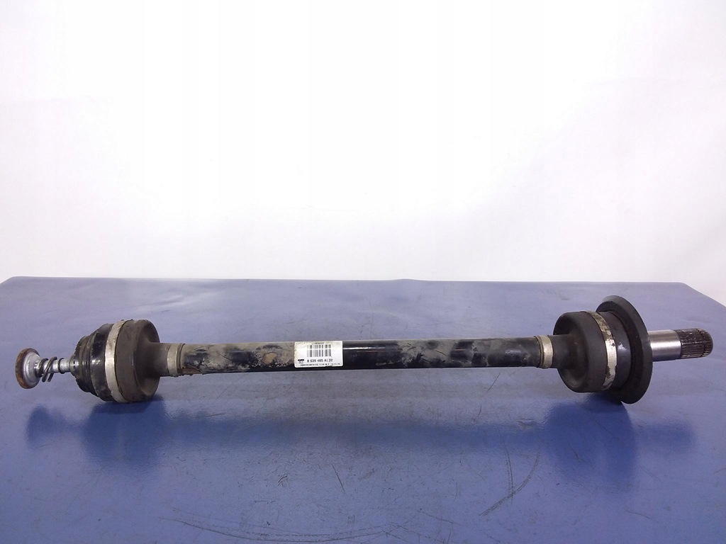фото №1, Bmw 7 g11 g12 3.0 xdrive приводной вал левая задняя 8639465