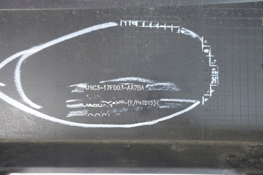 фото №11, Бампер перед передній jaguar e-pace 2017- j9c3-17f003-aa7ba