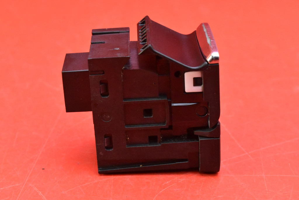 фото №5, Важіль кнопка гальма ручного 5e4927225iha skoda octavia 4 iv 19-24