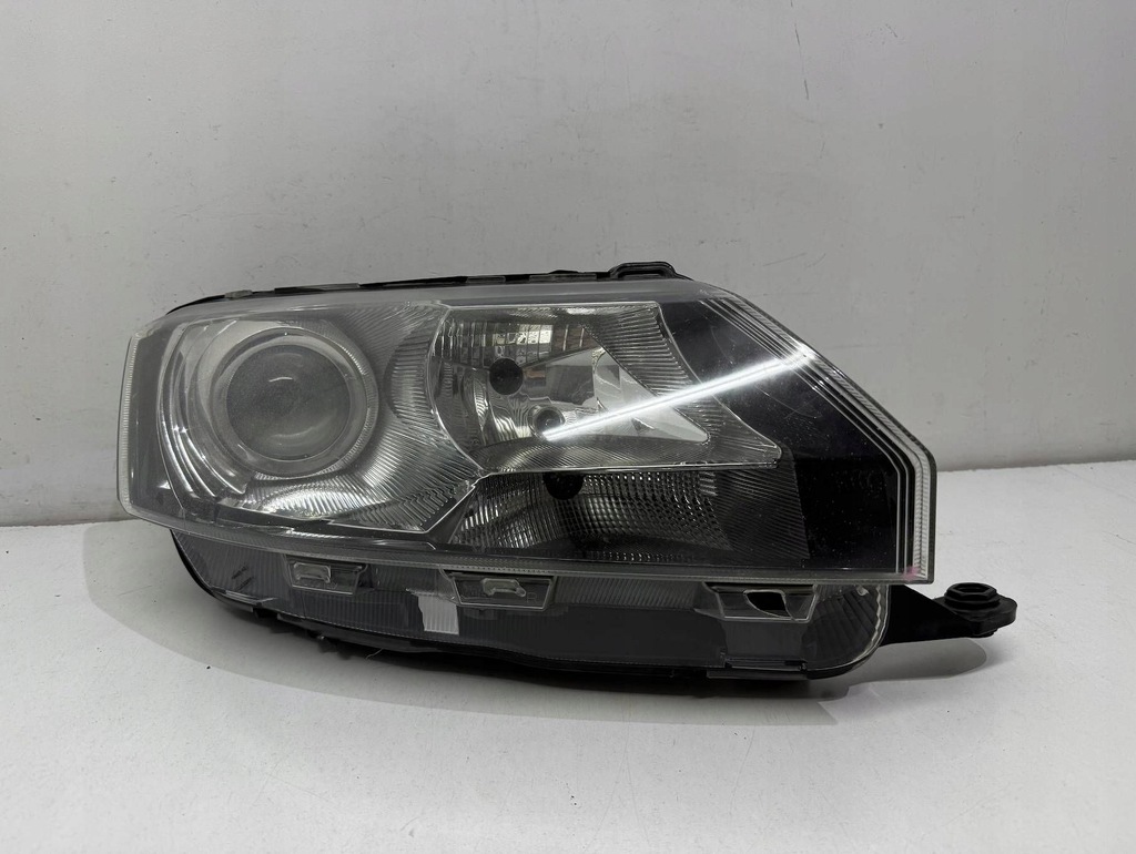 фото №1, Skoda rapid 5ja лампа права перед вушка ok 5jb941016a