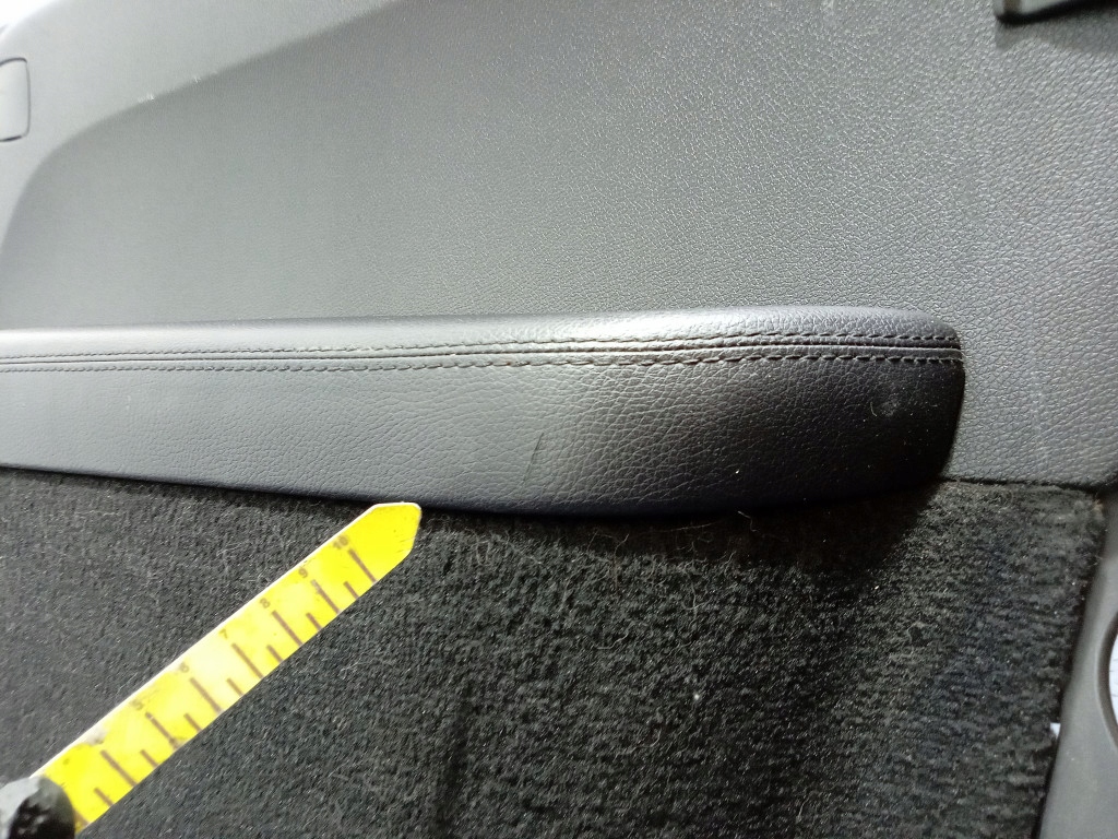 фото №7, Mercedes gls x166 обивка обшивка багажника правый a1666908200