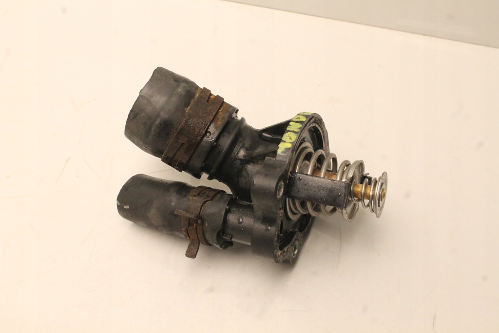 фото №1, Ford mondeo 1.8 b корпус термостата термостат 4l5g-ae l356