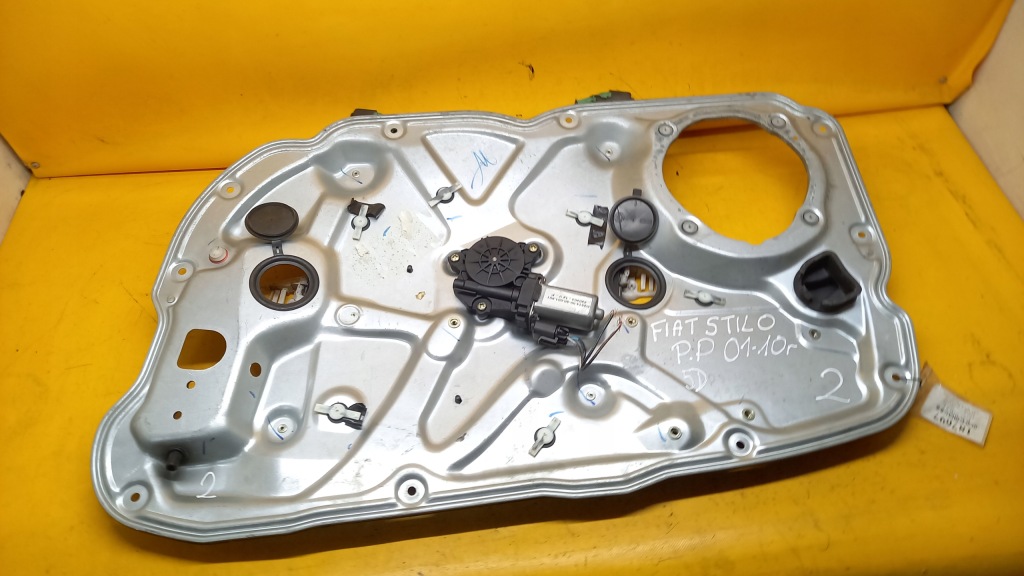 Подъемник окон el.prawy перед stilo 5d 01-10r 379904 Недорого