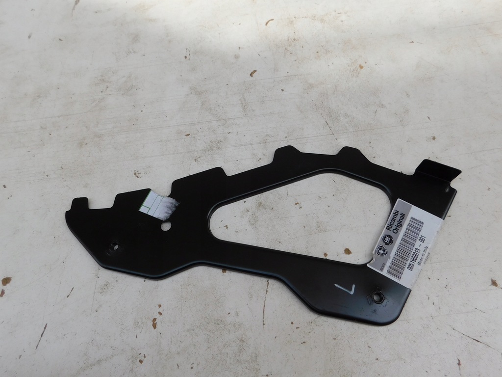 фото №1, Кронштейн w крыло перед левый jeep renegade org m-ód poznań