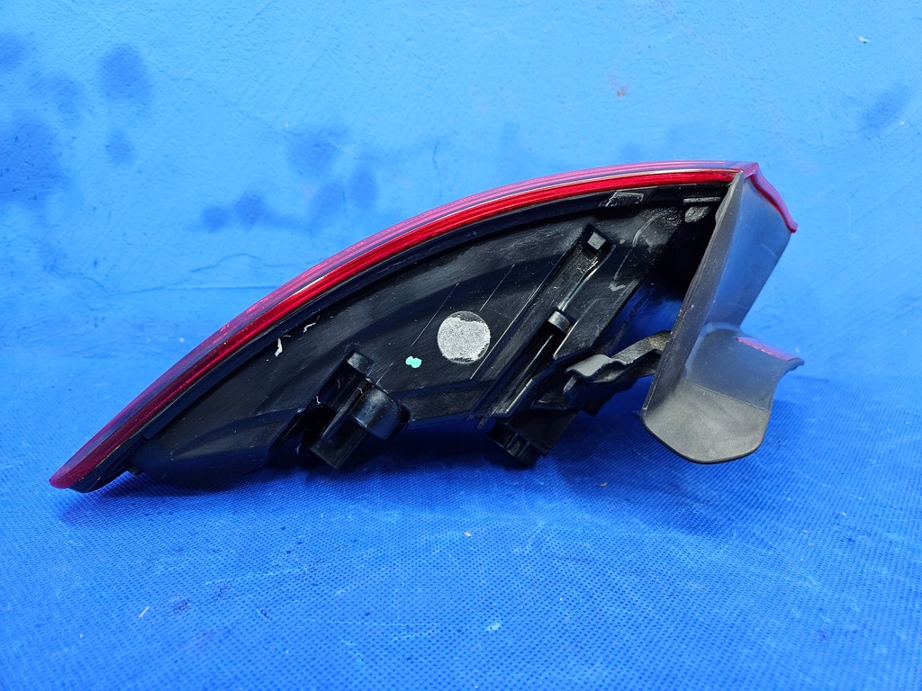 фото №7, Audi a3 s3 8v 5d лампа задня права правий задня оригінал w крила 8v4945096a