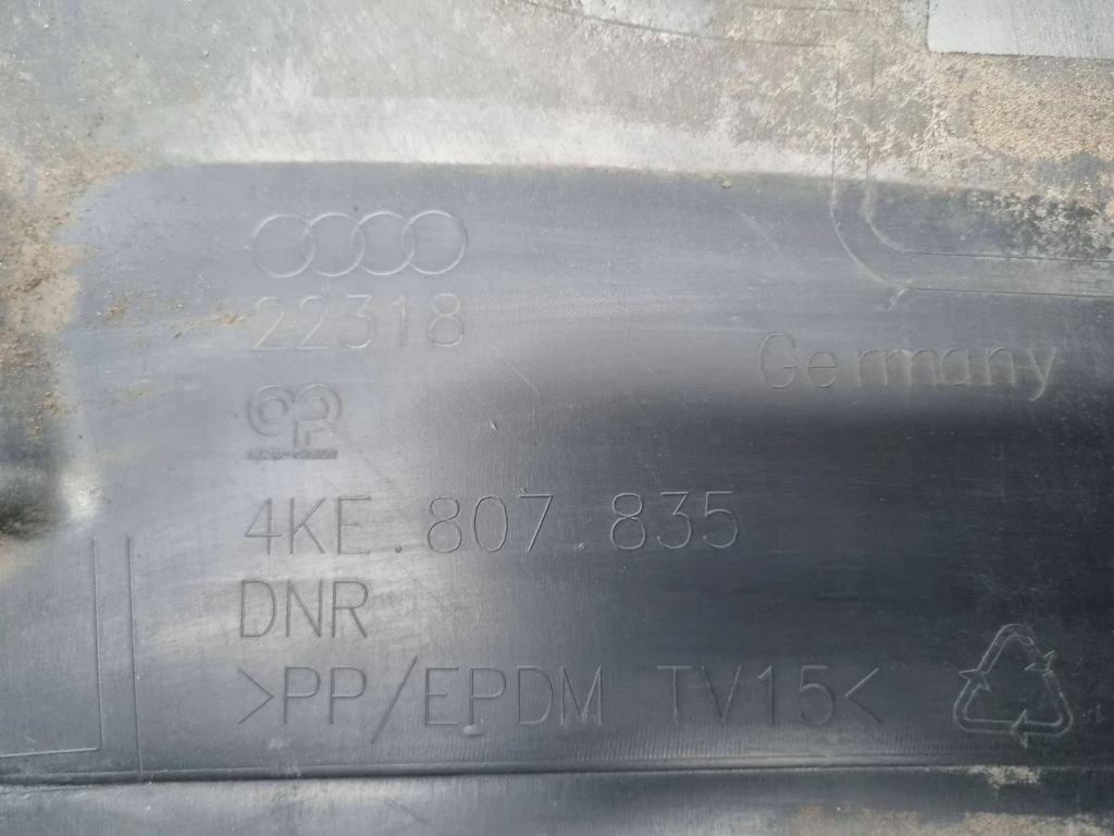 фото №8, Audi e-tron 2019 задній бампери