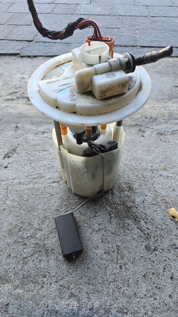 фото №1, Помпа насос топлива alfa romeo 159 1.9 2.2 jts