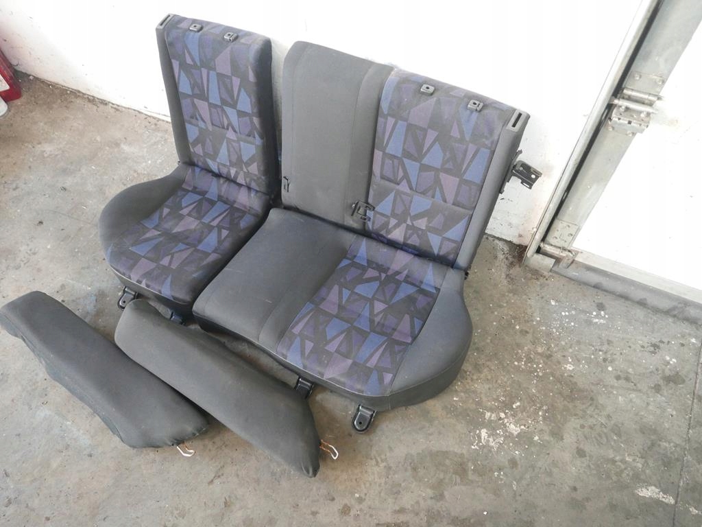 фото №12, Заднее сиденье задняя задняя mitsubishi carisma i hb 5d 95-99