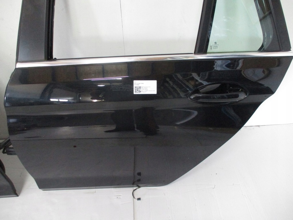 фото №11, Двері ліва задні bmw 2 f46 16r