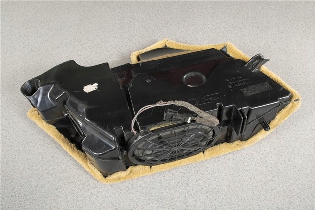 фото №7, Porsche 911 996 cabrio targa сабвуфер набір bose