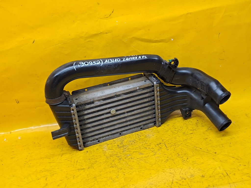 Радиатор интеркулер zafira a fl 2,0dti 24406701de Доставка