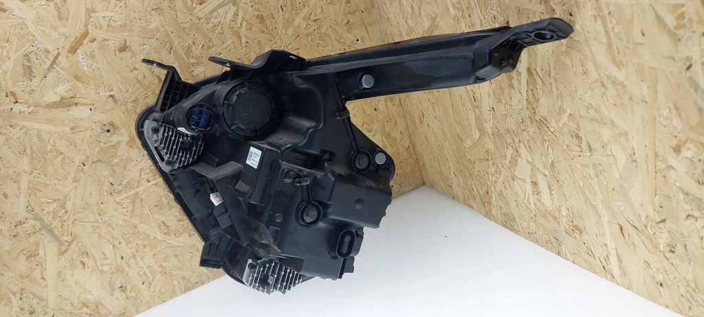 фото №11, Kia sportage 2022 лампи передні