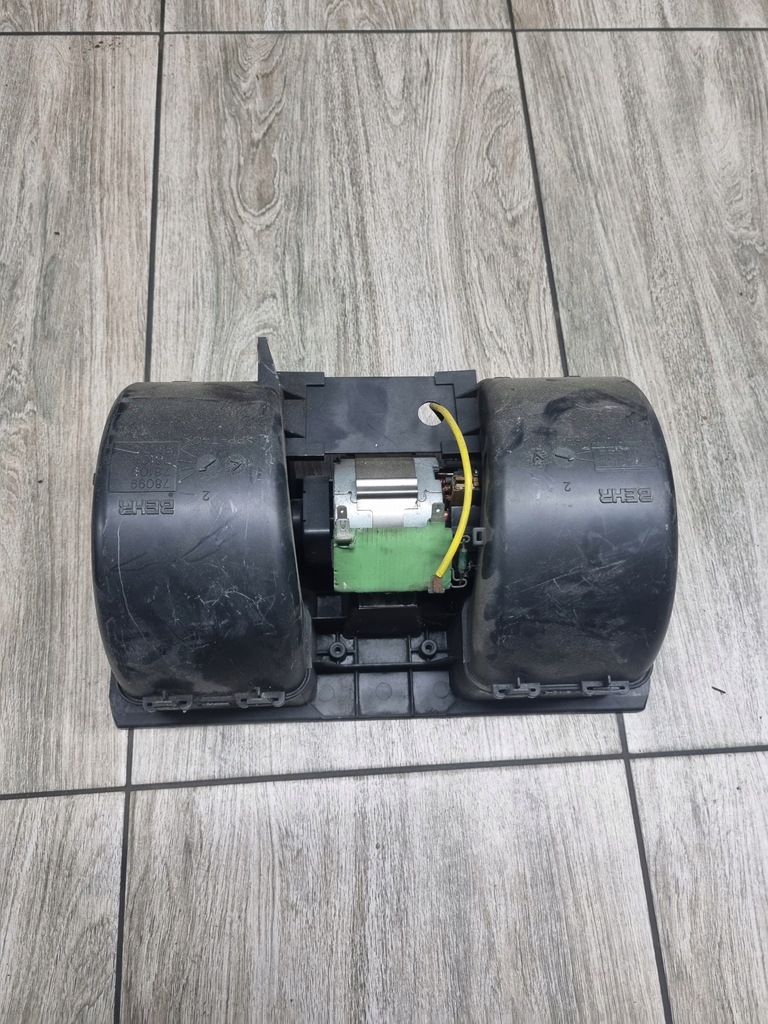 фото №1, Моторчик повітродувка вентилятор обігрівача renault magnum dxi 13 lift vega