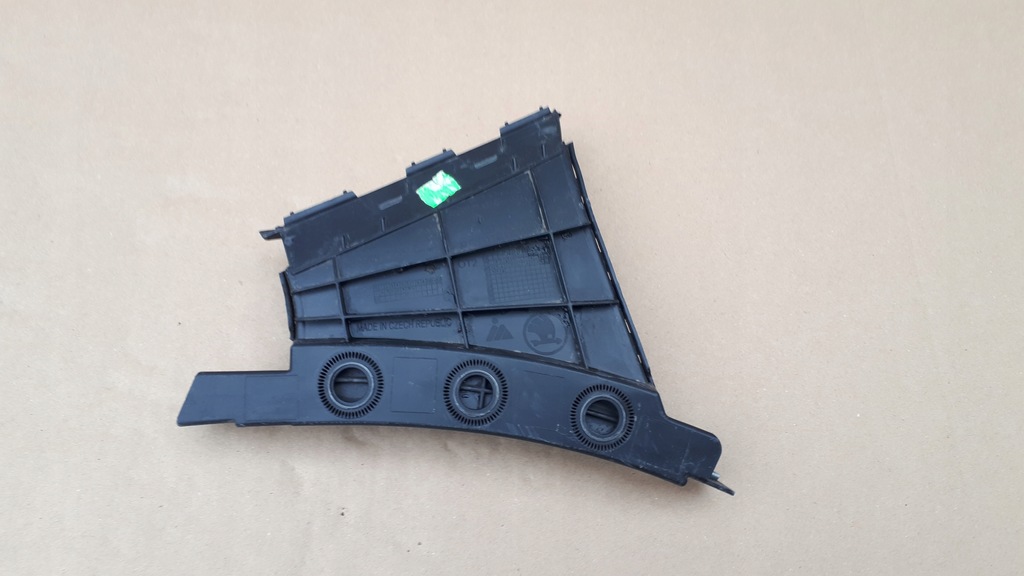 фото №1, Skoda scala впуск левая воздуховод воздуха перед