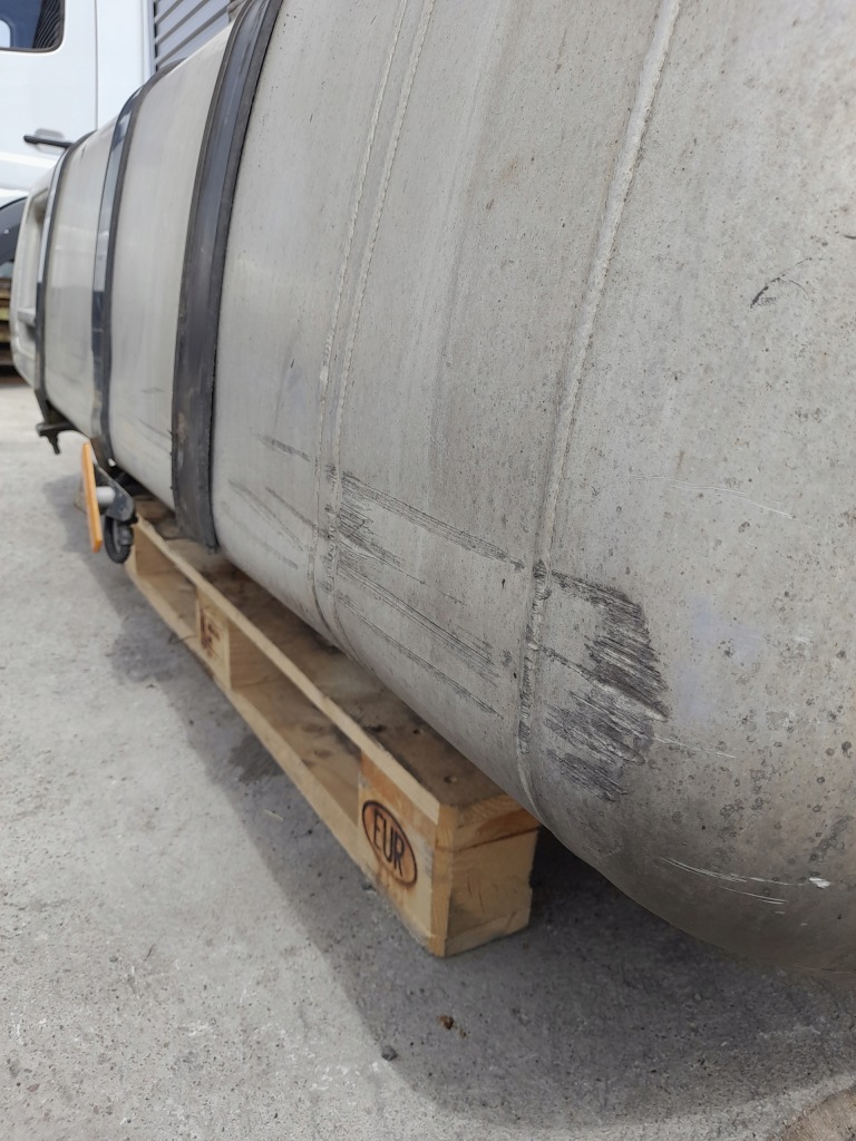 Бак топлива 660 l mercedes actros mp4 Доставка