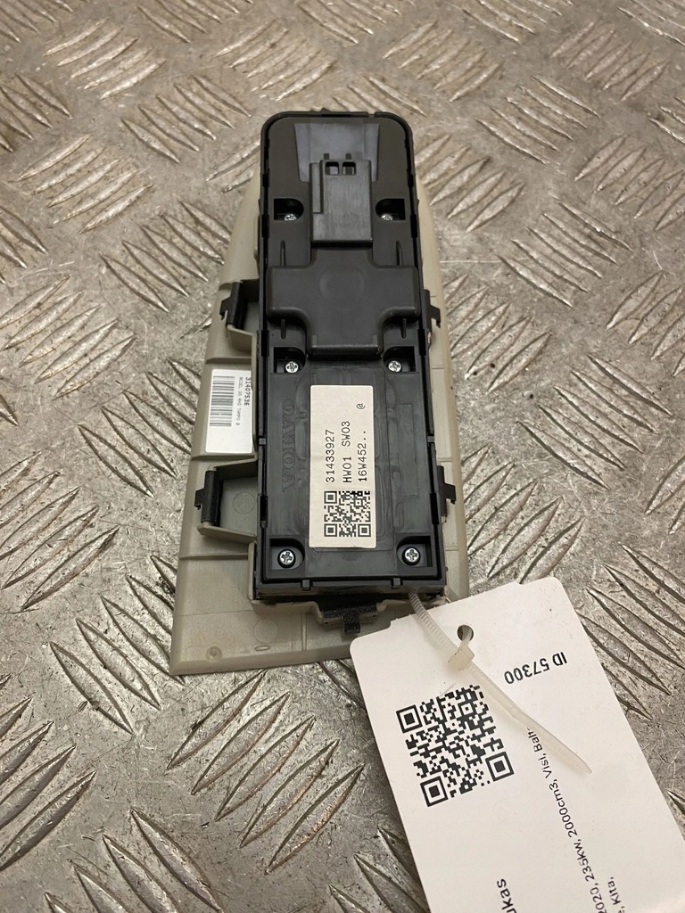 фото №7, Volvo xc90 2020 кнопки окон