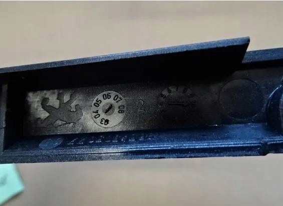 фото №8, Рамка радио panela peugeot 307 2003 9634505077 nr81