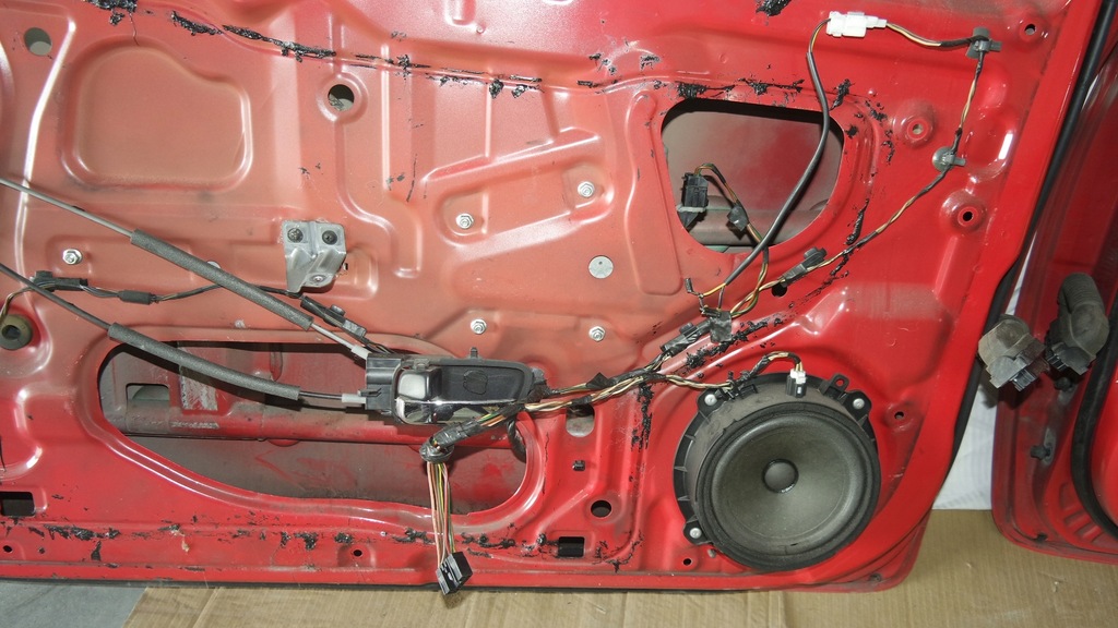 фото №6, Дверь левый правый перед hyundai i20 i 3d