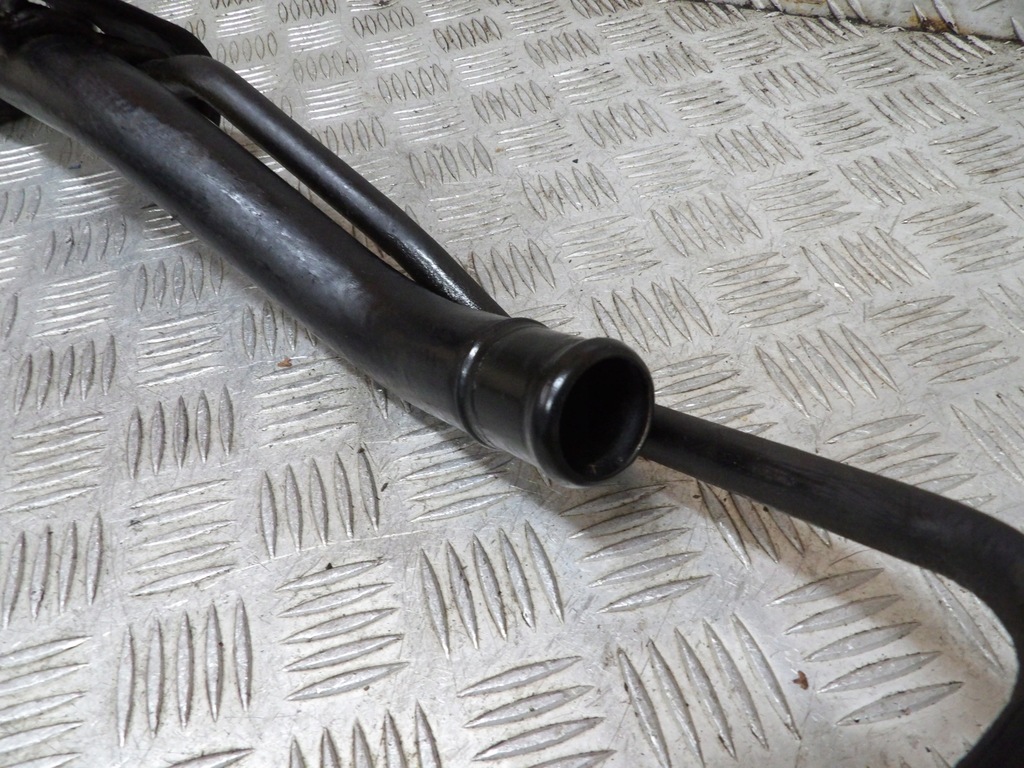 фото №6, Nissan navara d40 2,5 dci заливная горловина топлива труба