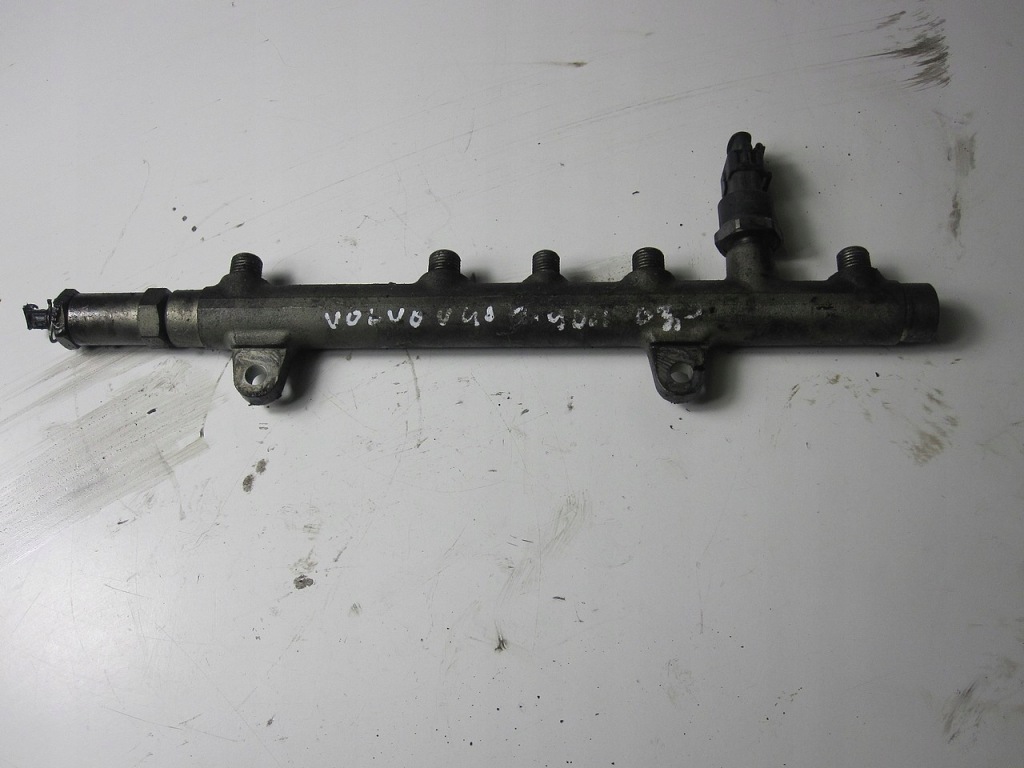 фото №1, Молдинг упорскування volvo v40 1.9dci