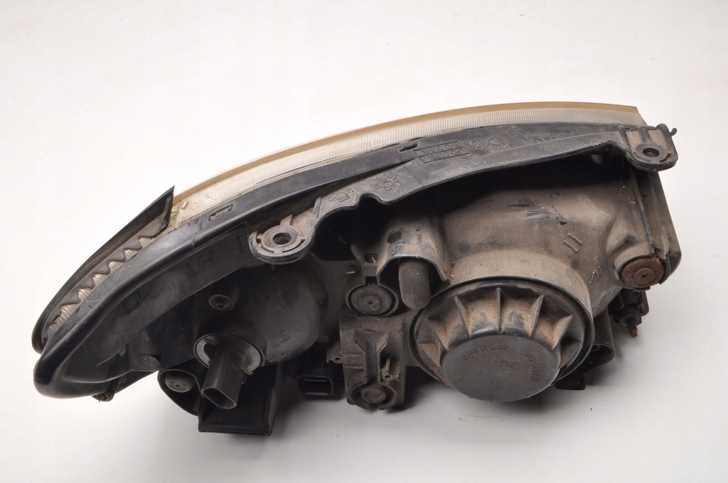 фото №7, Kia cerato i лампа левая передняя левый перед europa