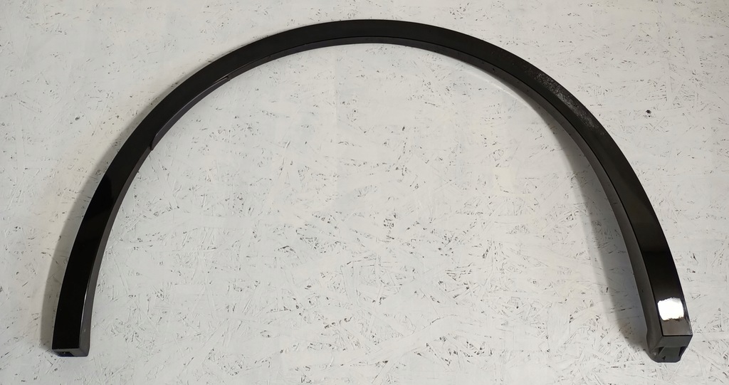 фото №1, Vw touareg iii r-line молдинг крыла правая задняя