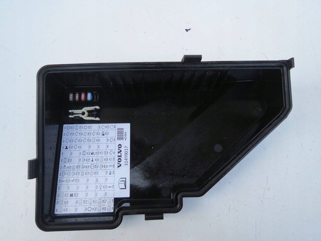 фото №13, Коробка предохранителей volvo s90 2.0 v90 31398001