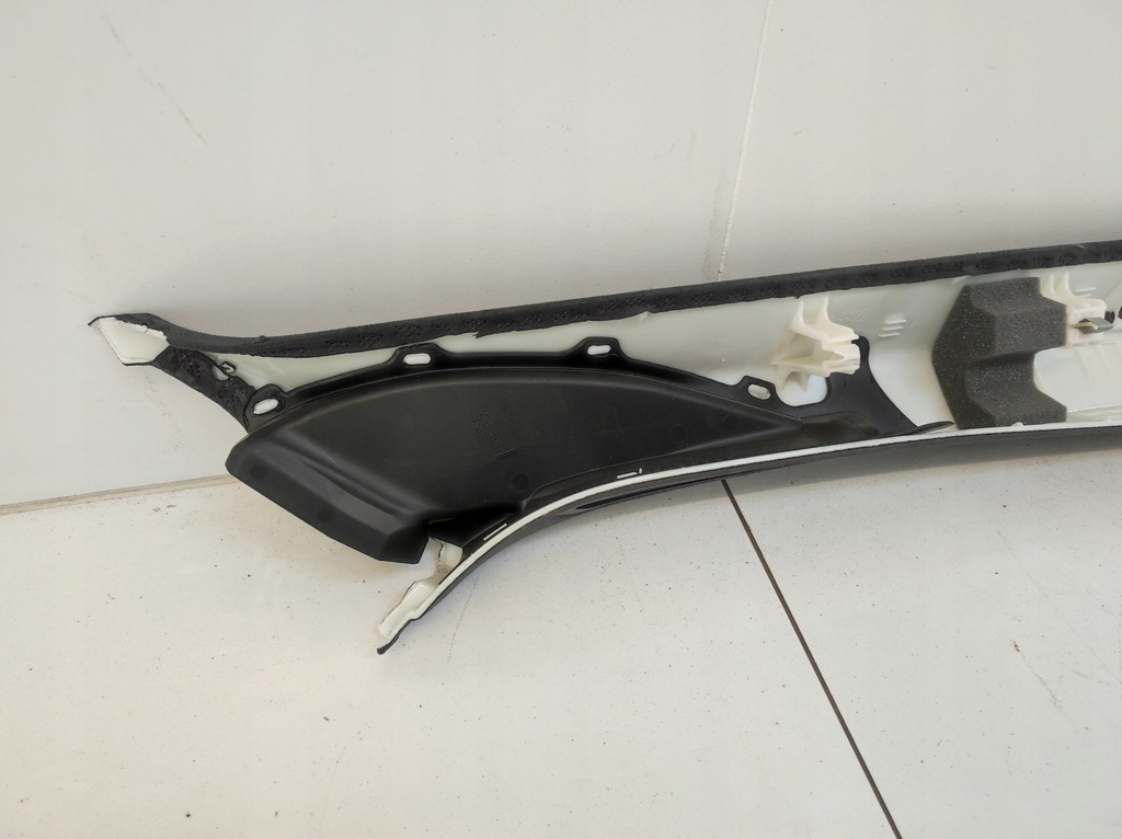 фото №8, Захист обшивка стійка a лівий перед alcantara audi a6 rs6 c8