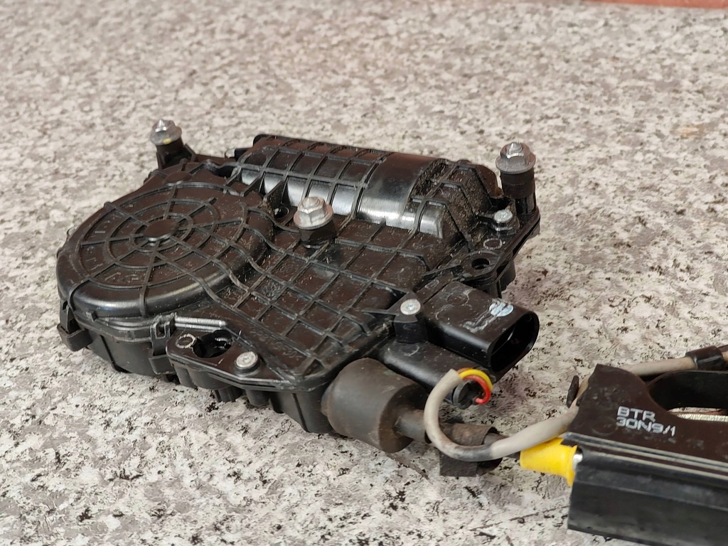 фото №7, Bmw x5 e70 x6 e71 замок дверь правый перед доводчик soft close 7167582