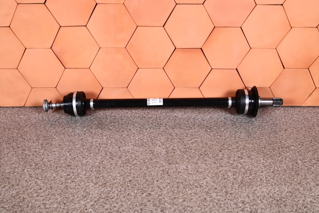 фото №1, Bmw g30 g31 привідний вал права задня правий задня 8664048 3189km