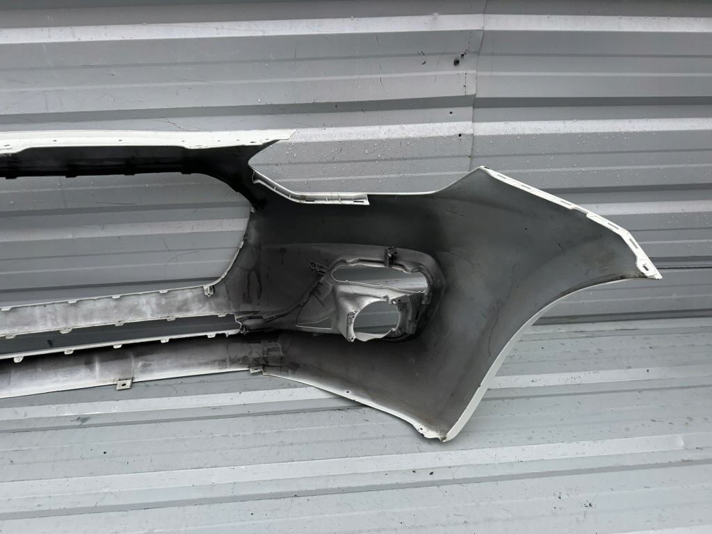 Suzuki swift vi 6 mk8 17-20r бампер перед передний 71711-53r00-5pk с Разборки