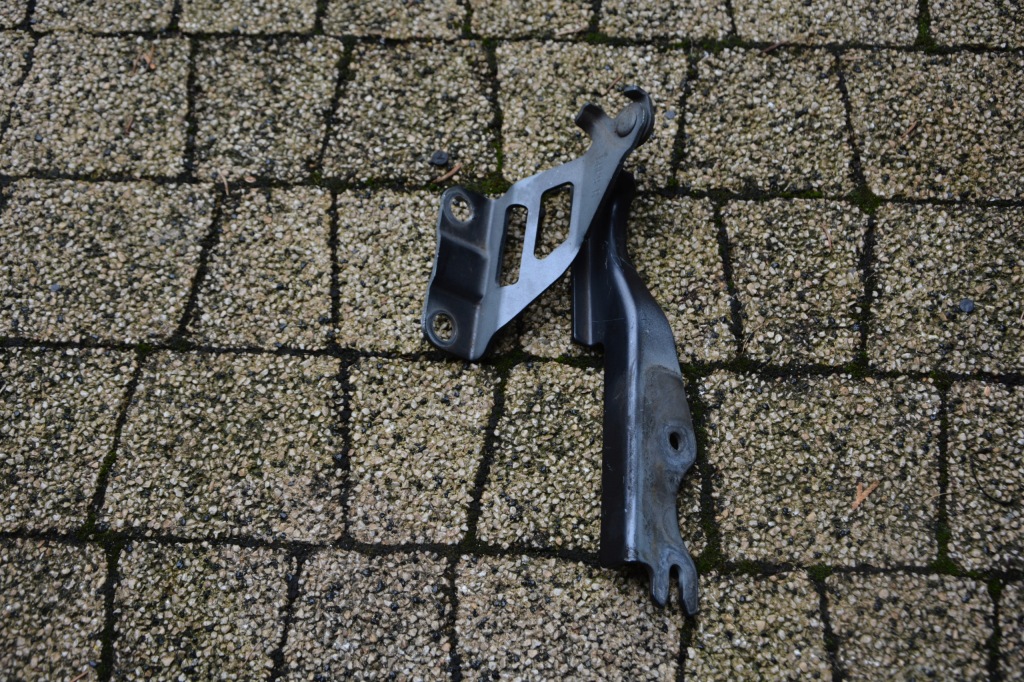 фото №2, Петля капот лівий правий mazda 6 vi