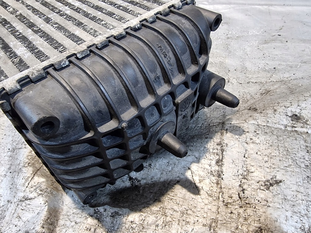 Интеркулер радиатор воздуха оригинальный номер 9645965180 citroen berlingo 1 fl 1.6 hdi Доставка