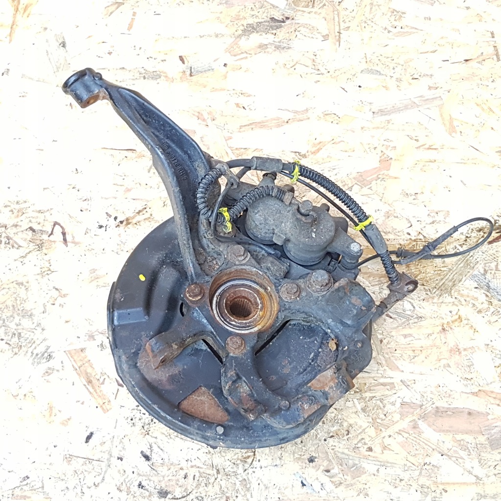 фото №2, Поворотный кулак правый перед range rover sport 2.7 l320