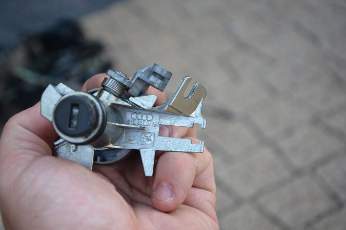 фото №9, Замок audi a8 s8 8f0827573 8e0827573d 4h0827505