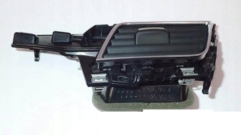 фото №7, Решётка обдув воздуха audi a8 d4 4h 4h1820901c