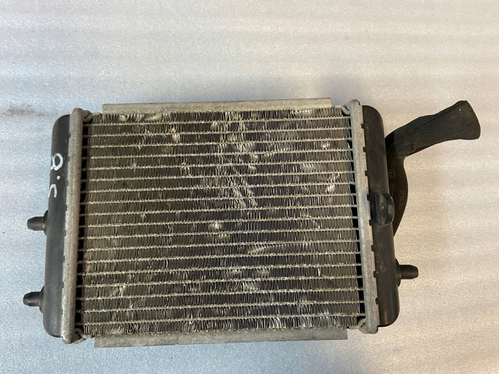 фото №1, Audi оригінальний номер 4e0121212