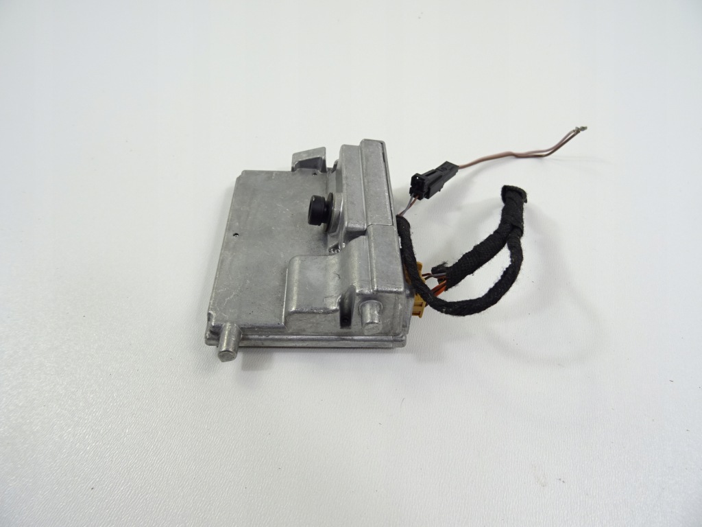 фото №3, Skoda scala камера перед асистент поперечина проводка 2q0980653c