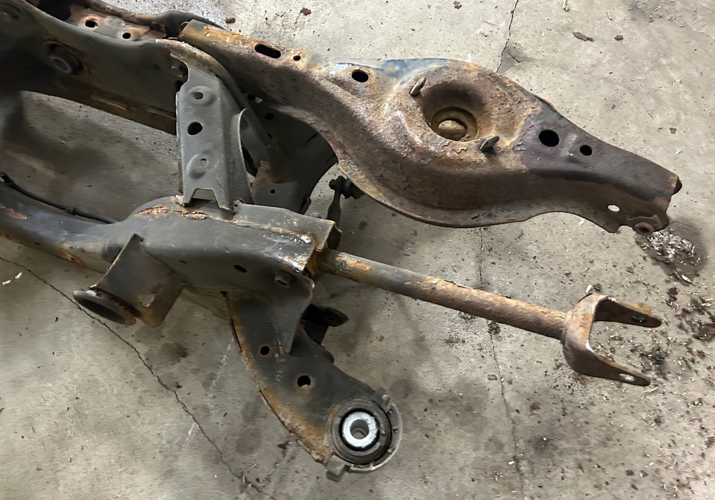 фото №7, Mazda cx-5 i 12- 2.2d 4x4 балка подвеска подрамник подрамник подрамник задняя