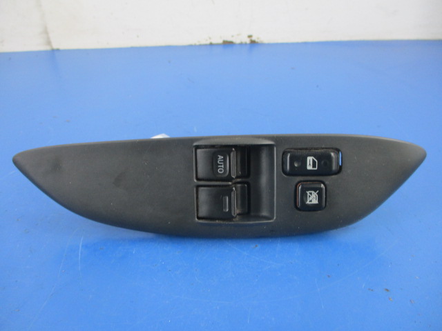 фото №1, Toyota yaris i lift панель окон перед francja