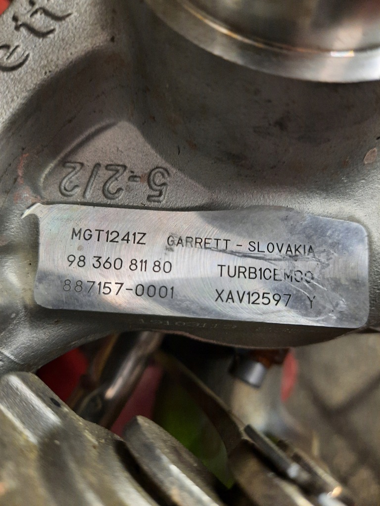 фото №5, Турбонагнітач peugeot 208, 2008 1.2 thp 887157-0001, 9836081180