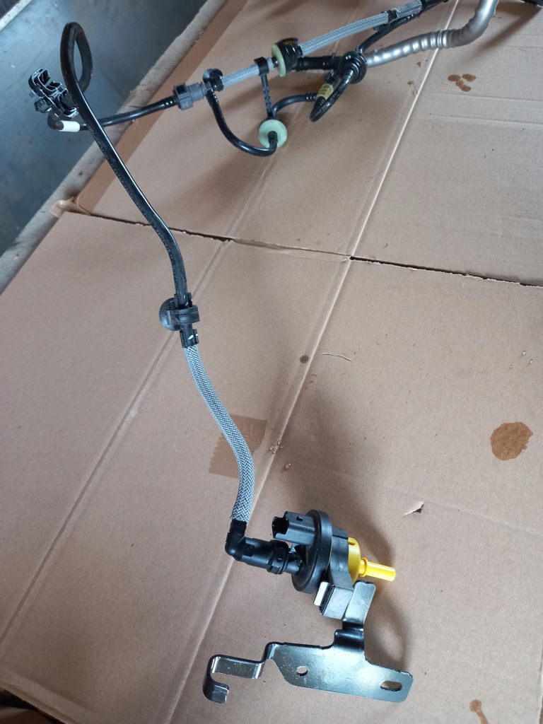 фото №8, Clio v 1.0tce провода воздуха топлива kpl.