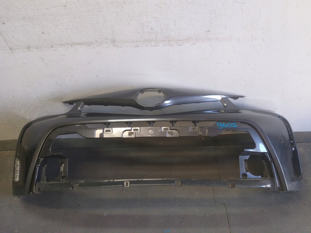 фото №1, Бампер перед toyota prius lift 12-