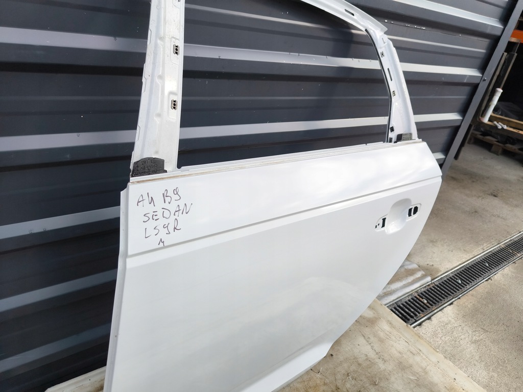 фото №12, Дверь левый задняя audi a4 b9 ls9r sedan przed lift !!!