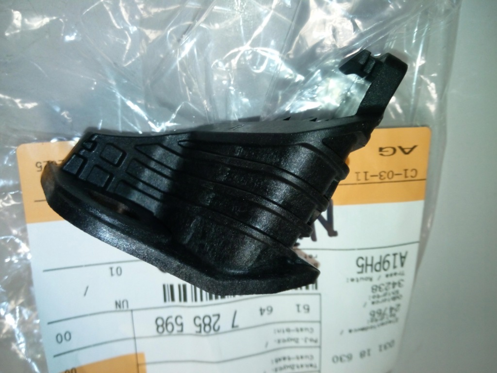 Купити Кронштейн фара bmw 3' f30 f31 f32 f33 f36 вибір новий oryg.