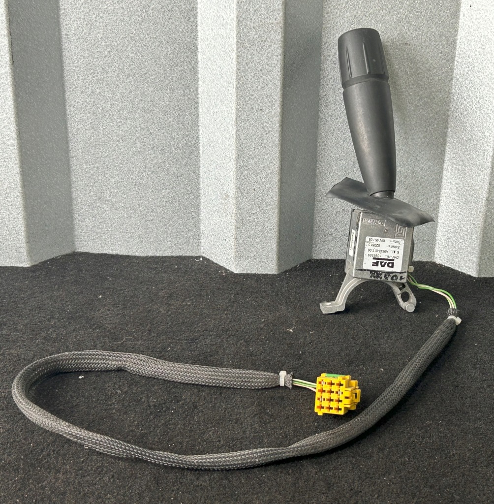 фото №1, 1699369 daf перемикач гальма випускний