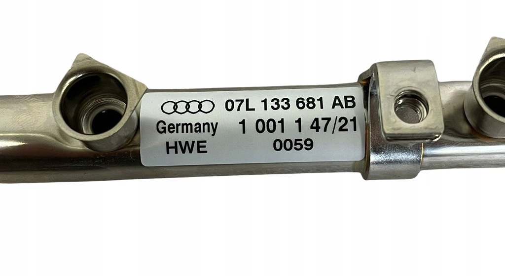 фото №4, Молдинг впрыскная audi r8 07l133681ab