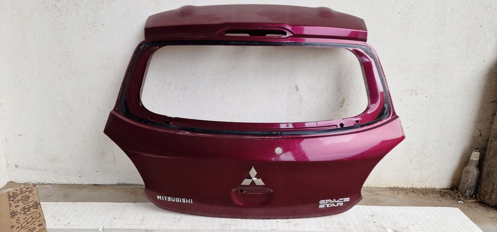 фото №1, Mitsubishi space star 2 крышка багажника задняя