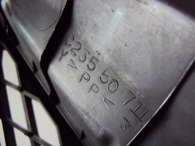 фото №5, Решітка радіатора решітка радіатора mazda 5 2005-2008